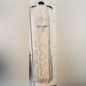 2 piece prom/pageant gown - never been worn - new with tags